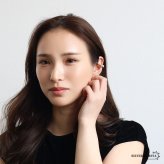 ステンレス ストーンイヤーカフ 一粒イヤーカフ キラキラ かわいい メタル ラグジュアリー ゴールド 18KGP 片耳1点 シンプル プチプラ 耳の穴不要 痛くない レディース 女性 金属アレルギー対応フェイクピアス ノンホール イヤリング