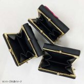 ハローキティ 口金財布 がま口 財布 レディース サンリオ キャラクター グッズ ピンク かわいい おしゃれ コンパクト ミニ財布 二つ折り財布 合皮 キラキラ リボンモチーフ プレゼント ギフト サンリオ正規ライセンス品
