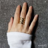 ステンレス ニュアンスリング ごつめ 不規則 メタルリング オープンリング ワイドリング ゴールド シルバー 指輪 太め 大きめ 存在感 お洒落 幾何学 歪み 個性的 プチプラ レディース 女性 金属アレルギー対応