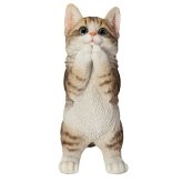 置物 猫 おねだり濃茶トラ白猫 高さ23cm woobia ウービア リアル かわいい おしゃれ 玄関 インテリア オブジェ ガーデン 茶トラ おねだり ねこ ネコ 動物 アニマル 癒し 棚 北欧 プレゼント ギフト 新築祝い 猫好き