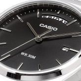 CASIO 腕時計 カシオ 時計 ウォッチ チープカシオ チプカシ スタンダード アナログ クオーツ メンズ シルバー×ブラック 海外モデル MTP-B146D-1AV [並行輸入品]