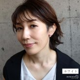 樹脂 カラフル ミニ フープピアス 8カラー 2点 16点セット レディース 小さめ ラウンド 丸型 シンプル かわいい ポップ カジュアル 差し色 耳元 アクセサリー デイリー おしゃれ ミニマル さりげない 軽い着け心地 日常