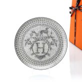 HERMES エルメス タルトプラッター〈モザイク 24〉プラチナ 32cm 単品 名入れ彫刻代込み 名前 彫刻 刻印 結婚祝い 結婚記念日 お祝い プレゼント ギフト 記念日 高級 ブランド 開店祝い 法人 記念品 還暦祝い お皿 プレート 大皿 飾り皿 磁器 陶器