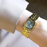 箱なし カシオ 腕時計 レディース アナログ ゴールド シルバー文字盤 小さめ 華奢 軽量 シンプル クラシック レトロ 海外モデル 逆輸入 女性 プレゼント ギフト 成人 卒業 入学