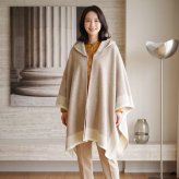 ケープ ニット ポンチョ コート マント レディース カシミヤブレンドウール フード付き Filomo ブランド カシミヤ混 カシミヤ ウール ルームウェア 秋冬 羽織り アウター 暖かい 大きめ ゆったり ギフト プレゼント 7F (02000303r)
