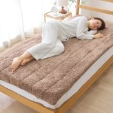 極暖 あったか続く敷きパッド 100×200cm シングルサイズ 敷きパッド シングル 洗える 冬用 グラフェン 中綿 蓄熱 保温 82.7% 起毛 敷パッド 敷きパット ベッドパッド マットレスカバー ゴムバンド付き 暖か あったか寝具