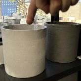 鉢カバー おしゃれ 大型 14号 9号 M S サイズ 植木鉢 KONTON コントン ソンク シリンダー 円柱 丸型 軽量 砂岩調 屋外 室内 高級 北欧 モダン ナチュラル 観葉植物用 シンボルツリー サボテン 多肉植物 特大 玄関 プランター 底穴なし チャコールグレー ウォームグレー