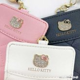 ハローキティ パスケース 定期入れ カードケース レディース 合皮 キルティング ラインストーン ピンク サンリオ キャラクター グッズ 通勤 通学 おしゃれ 大人可愛い ICカードホルダー サンリオ正規ライセンス品