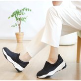 radiant shoes スニーカー スリッポン レディース 3E ミドルカット ゴム ラメ セクエル 軽量 厚底 ウエッジ 低反発 滑りにくい 誕生日 結婚記念日 母 妻 祖母 娘 父 夫 祖父 息子 友達 親戚 兄弟 父の日 母の日 クリスマス ホワイトデー 卒業 入学 バレンタインデー ラッピング ギフト