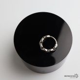 ステンレス アンカーチェーンピアス フープピアス 燻し シンプル シルバー 錨 アンティーク メタリック プチプラ 片耳1点 つけっぱなしok メンズ 男性 金属アレルギー対応 イヤリング