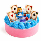 不思議の国 アリス 誕生日ケーキ 5号 女の子 子供 バースデーケーキ ホールケーキ かわいい カラフル レインボー いちご 冷凍ケーキ デコレーションケーキ ギフト 誕生日プレゼント お祝い 翌日配送 お急ぎ 送料無料