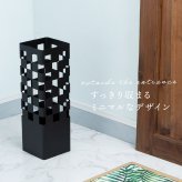 傘立て スリム コンパクト 東谷 LFS-183 アンブレラスタンド 水受けトレー付き スチール アイアン 角型 傘置き 省スペース 玄関収納 おしゃれ シンプル モダン ブルーグレー ブラック 青 グレー 黒 玄関 エントランス 自宅 オフィス ショップ 店舗 会社 法人 傘収納 インテリア 新生活 引っ越し