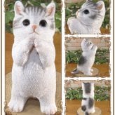 猫　置物 リアル　シンお願いキャット　１　ホワイト＆グレー　ネコ　動物オブジェ　ガーデン　オーナメント　店舗　カウンター　装飾　オブジェ　インテリア　玄関先　庭　ねこ好きさん人気ギフト　動物人気ギフト　クリスマスプレゼント　お誕生日祝い　母の日人気　父の日人気　敬老の日人気