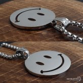 ステンレス ニコちゃんネックレス スマイル ペンダントネックレス 5タイプ メンズネックレス シルバー ベネチアンチェーン メタリック 韓国系 原宿 ロング お洒落 鏡面 シンプル 笑顔 マーク 表情 男性 金属アレルギー対応