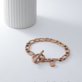 ハワイアンジュエリー ブレスレット つけっぱなし レディース イニシャル 刻印 ステンレス 金属アレルギー ブランド 大人 マンテル トグル Tバー フィガロチェーン ローズゴールドカラー サージカルステンレス クリスマス 誕生日 プレゼント テラグラティア Terra-gratia【gbss211rg】単品