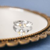 天使の卵 指輪 リング レディース シルバー TEN211 アクセサリー 可愛い かわいい 妻 シンプル 人気 ギフト 誕生日 女性 彼女 誕生日プレゼント プレゼント 誕生日プレゼント 普段使い おすすめ プレゼント 人気 ブランド 秋アクセ　秋ジュエリー ご褒美ジュエリー 彼女 ギフト バースデー ギフト 記念日