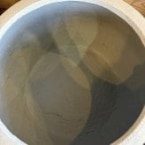 鉢カバー おしゃれ 大型 軽量 17号 12号 丸型 平鉢 KONTON コントン パボ ジャー ロー L Mサイズ 高級 北欧 モダン ナチュラル 室内 屋内 観葉植物用 多肉植物 サボテン 特大 底穴なし 玄関 リビング プランター 浅型 オフホワイト ブラウン グレー