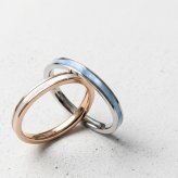 【2色からカラー選択可能！】ペアリング ステンレス ピンキーリング ローズゴールド ブルー ホワイト シェル シンプル レディース メンズ ギフト プレゼント 指輪 ファランジリング ミディリング 蝶貝 名入れ
