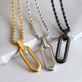 ステンレス オーバルネックレス ペンダント 3カラー レディース ロープチェーン 縦長 楕円 中空 モチーフ シンプル 上品 モード カジュアル 女性用 アクセサリー 首飾り シルバー ゴールド ブラック トレンド 個性的 人気