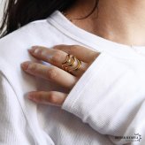 ステンレス ニュアンスリング ごつめ 不規則 3連 メタルリング オープンリング ワイドリング ゴールド シルバー 指輪 太め 大きめ 存在感 お洒落 幾何学 個性的 プチプラ レディース 女性 金属アレルギー対応