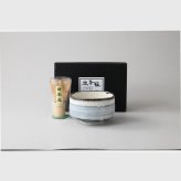 抹茶茶碗　茶筅セット　春霞 磁器 美濃焼 やきものの里から、暮らしを贈ります。　ギフト 食器 セット テーブルウェア