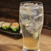 家飲みを、バーカウンターへ ハイボールウイスキー7本セット(ハウスオブ ピアーズ40度(スコットランド) ウィルキンソン炭酸レモン) 700ml×1本 500ml×6本