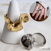 ステンレス ドレープリング 2カラー 18KGP ゴールド gold フリル プリーツ ギャザー レディース 女性 指輪 金属アレルギー対応