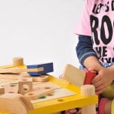 知育玩具 大工おもちゃ カーペンターテーブル 3歳 木製 指先トレーニング アイムトイ 海外ブランド 男の子 女の子
