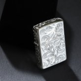 Zippo ライター ジッポライター 愛煙家 喫煙 シルバー925 スターリングシルバー #13 レギュラータイプ スクロール プルメリア 5面手彫り ハワイアンジュエリー ブランド おしゃれ かっこいい BY THE SEA バイザシー 彼氏 夫 男性 メンズ プレゼント ハロウィン 【品番：FL102S】
