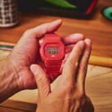 G-SHOCK デジタル カシオ Gショック CASIO 腕時計 メンズ DW-5600SSH-4JR 寿司 まぐろ【2026 新作】