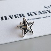 シルバー925 スターピアス 星ピアス シルバーピアス スタッドピアス ブラックライン アンティーク 大人 ワンポイント 燻し 立体的 片耳1点 レディース 女性 金属アレルギー対応 イヤリング