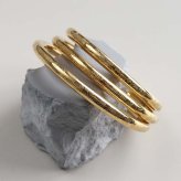 ステンレス 色んな福のバングル ゴールド 福たくさん レディース ブレスレット 腕輪 縁起物 お守り アクセサリー 開運モチーフ 刻印風 光沢 華奢 上品 大人 女性 普段使い 重ね付け 手元コーデ ファッション ジュエリー