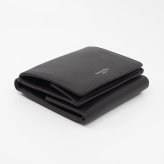モンテスピガ　monte SPIGA　コンパクト財布　MOSMSP301DBR　ダークブラウン　濃茶　シュリンクレザー　牛革　三つ折り財布　トライフォード ウォレット