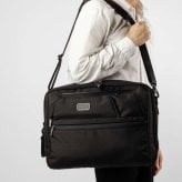トゥミ TUMI ALPHA アルファ LARGE 17 BRIEFCASE ラージ 17インチ ブリーフケース 02603114D4 158967 ビジネスバッグ 通勤 メンズ バッグ ブラック