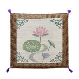 座布団 純国産 袋織 い草御前(仏前)座布団 『蓮の花』 約70×70cm お盆 贈り物 純国産袋織い草御前 日本製 抗菌 防臭 ポリエステル 綿 座ぶとん ざぶとん フロアクッション 和室クッション 寝具 寝室用品 インテリア 耐久性 弾力