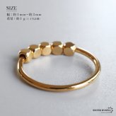 ステンレス ころころビーズリング 細身 ゴールドリング 可愛い 指輪 シンプル お洒落 ピンキー 細め ワンポイント キューブ スクエア プチプラ レディース 女性 金属アレルギー対応