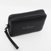 カルバンクライン　CK　Calvin Klein　セカンドバッグ　LV04D1257G UB1　ブラック BLACK　BOLD POUCH WITH HANDLE　ボールド ポーチ ウィズ ハンドル　クラッチバッグ　Europeライン