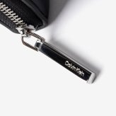 カルバンクライン Calvin Klein EMBOSSED LOGO LARGE ZIP AROUND エンボスロゴ ラージ ジップウォレット K60K612952 長財布 レディース 財布