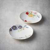 日比谷花壇 FLORIOGRAPHY（花言葉） ペアケーキプレートセット（チューリップ･孔雀草） HBK20-153  内祝 内祝い お祝 御祝 記念品 出産内祝い プレゼント 快気祝い 粗供養 引出物