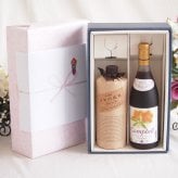 感謝の贈り物ボックス 琥珀の余韻と芳醇ワイン2本セット(北海道ワイン プレミアムキャンベル赤ワイン 甘口 8.5度(北海道) 長期貯蔵酒 百年の孤独40度(宮崎県)) 720ml×2本