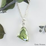 高品質 グリーンサファイア ネックレス 1.64ct プラチナ Pt900 ペンダント ダイヤモンド シンプル エレガント レディース 宝石 グリーン サファイア ジュエリー 9月 誕生石 記念日 プレゼント