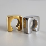 ステンレス メタルイヤーカフ スクエアイヤーカフ 四角 ぷっくり C字 ブロック ゴールド 18KGP シルバー 片耳1点 可愛い シンプル プチプラ 耳の穴不要 痛くない レディース 金属アレルギー対応フェイクピアス ノンホール イヤリング 女性
