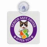 カーサイン 高齢者マーク SENIOR SAFE DRIVER スノーシュー 車内用 吸盤タイプ 収れん火災防止タイプ 肉球 日本製 車 ステッカー