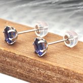 つけっぱなし ピアス プラチナ 900 アイオライト 5mm 天然石 誕生石 日本製 【品質保証書つき】 セカンドピアス メンズ レディース 1個ずつバラ売り プレゼント