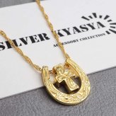 馬蹄クロスネックレス ハワイアンネックレス ペンダントネックレス ゴールドネックレス スクリューチェーン 細身 小ぶり キラキラ ラグジュアリー 高級感 ショート 男女兼用 レディース 女性