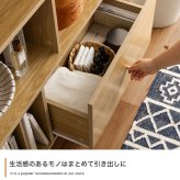 チェスト 収納 本棚 シェルフ 木製 チェスト ラック オープンラック 大容量 リビング キッチン 木目調 ディスプレイ スリム 引き出し付き ワンルーム 一人暮らし ウッド 幅100 韓国: 収納スペースはたっぷり ヴィンテージ 北欧 天然木 収納家具