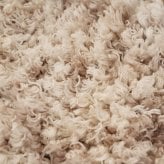 ツイストパイルのシャギーラグ Relaya（リレイア） 約100×140cm ポリエステル 使い込むほどねじれがほどけ やわらかな風合いへ ツイストした長いパイルが立ち上がり 一般的なシャギーラグとは違うボリューム感が魅力 ベージュ、ブラウン、グレー 新生活