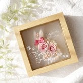 【 送料無料 】【 名入れ フレーム入り 猫 フラワー 】 名前入り 結婚祝い 猫好き プレゼント 人気 猫グッズ おしゃれ 誕生日 女性 ギフト 花 プリザーブドフラワー ねこ 名入り インテリア 雑貨 かわいい ネコ モチーフ 記念日