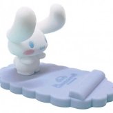 サンリオ マスコットモバイルスタンド シナモロール スマホスタンド 卓上 キャラクター グッズ シナモン シリコン製 かわいい 癒やし オフィス デスク周り 雑貨 プレゼント サンリオ正規ライセンス品