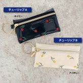 キーケース スマートキーケース 車 スマートキー ポーチ キーポーチ 便利 窓付き クリア窓付き ボタン操作 レディース かわいい おしゃれ キーカバー カードケース 鍵 キーチェーン付き スリム かさばらない 軽量 ボタン操作OK プレゼント